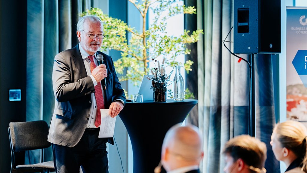 Per Thöresson vid seminarie med The Economist.